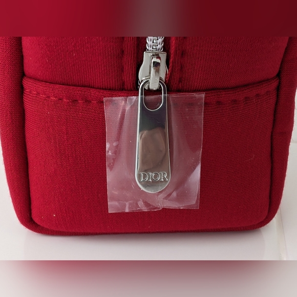 Dior red cosmetics bag, NWT - Picture 6 of 8